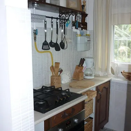 Two-bedroom With Pool In Balatonboglar/balaton 18176