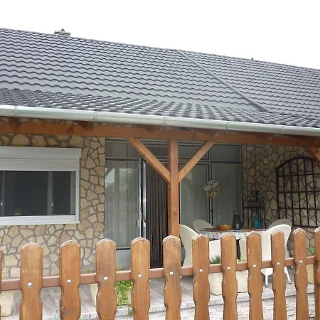 בית נופש Two-bedroom With Pool In Balatonboglar/balaton 18176 *
