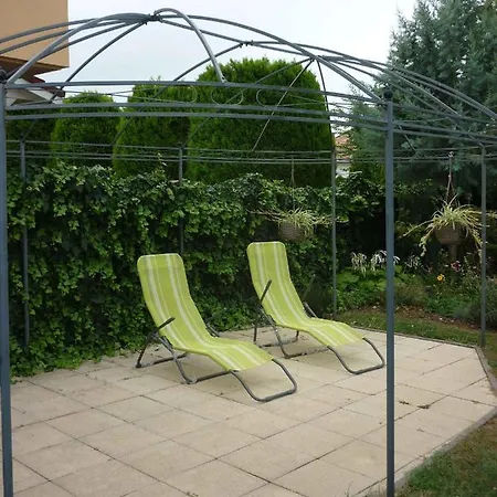 Two-bedroom With Pool In Balatonboglar/balaton 18176 * Balatonboglár