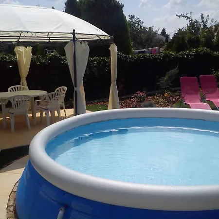בית נופש Two-bedroom With Pool In Balatonboglar/balaton 18176 *